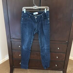 CAbi Skinny Jean size 4